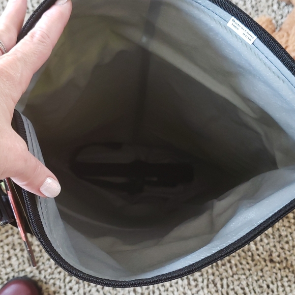 Cooler - Picture 2 of 2